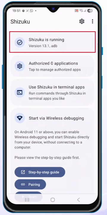 Shizuku app showing that its service is running successfully