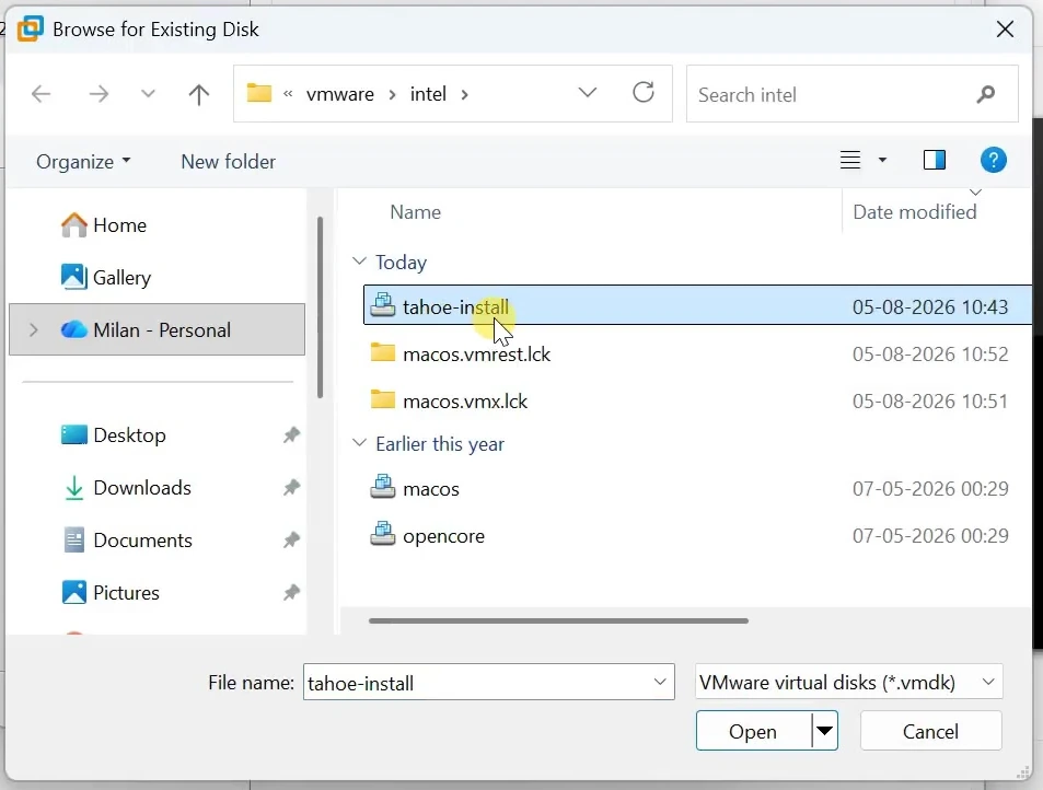 Browse for Existing Disk dialog with tahoe-install.vmdk selected
