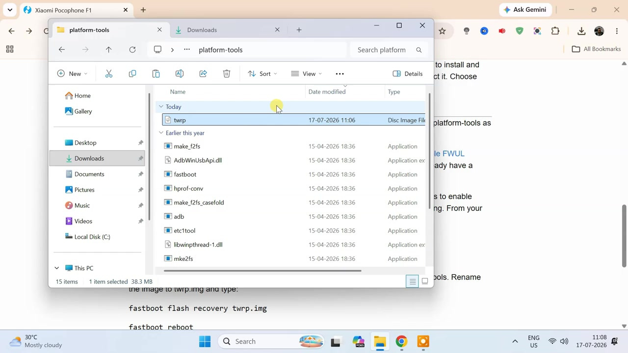 Platform-tools folder containing ADB Fastboot and the renamed twrp.img file