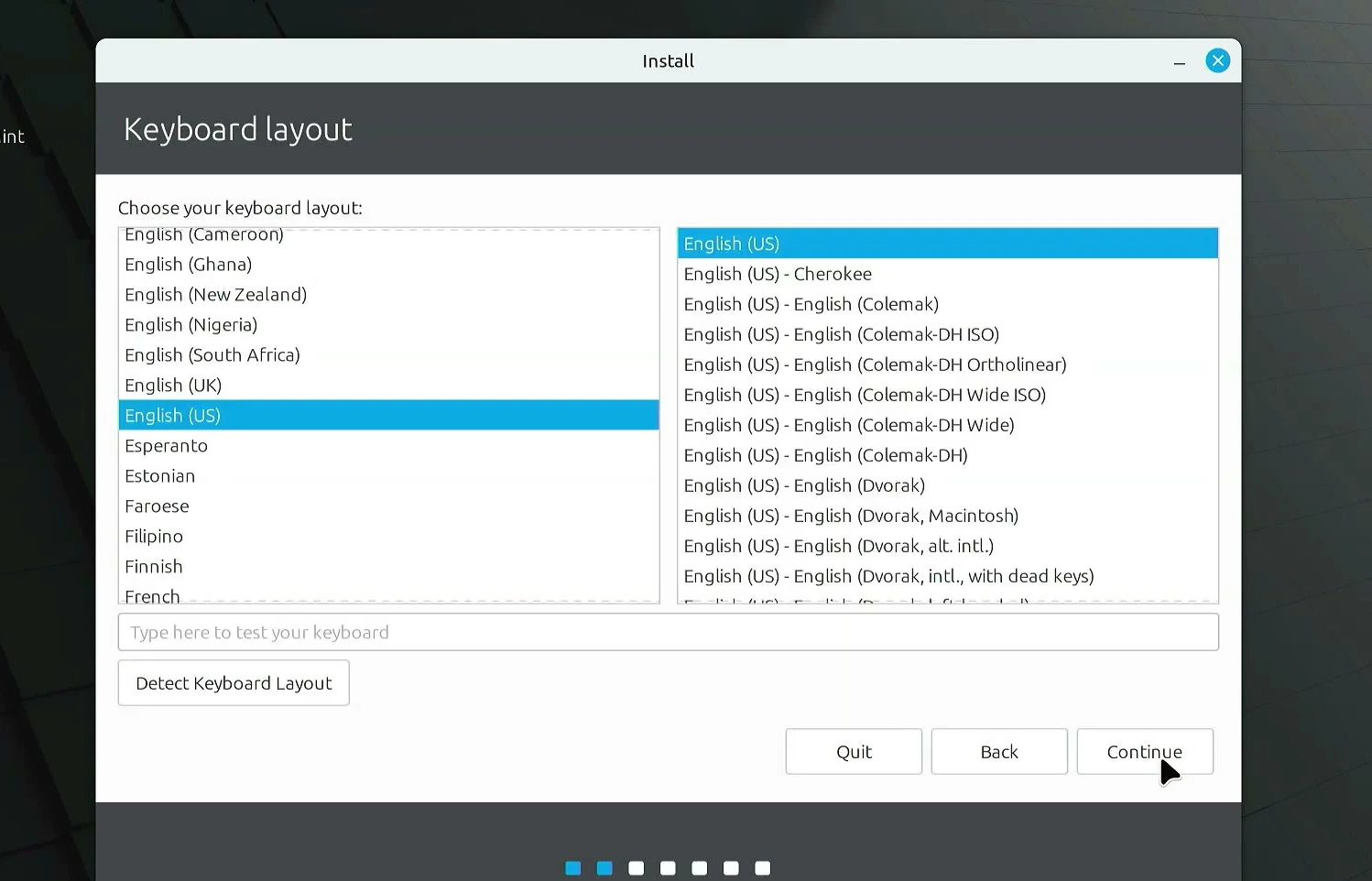 Linux Mint installer keyboard layout selection with English US highlighted