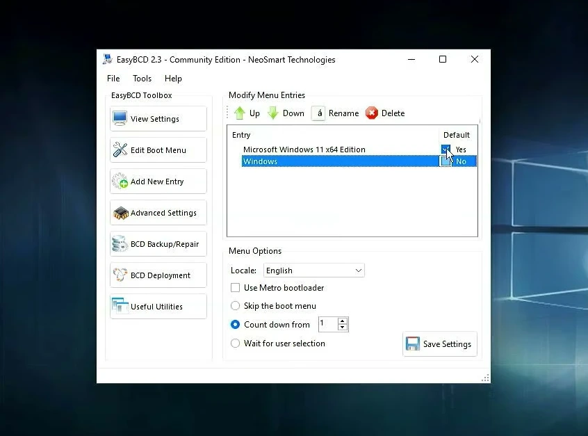 EasyBCD Edit Boot Menu page listing Windows boot entries and the Save Settings button.